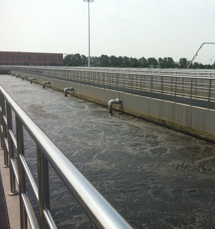 1677487655379070.jpg 0b7c206415f9aaea83d28062354acd25.jpg